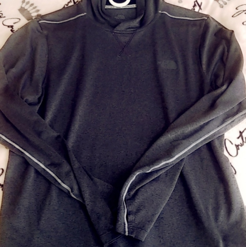 The North Face Men's Hooded Tee